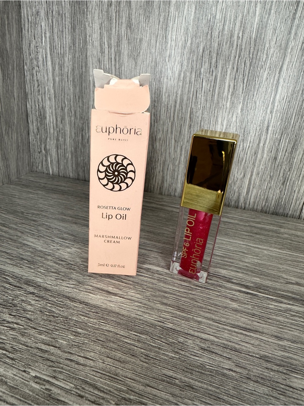 Euphoria Rosetta Glow Lip Oil — Marshmallow Cream